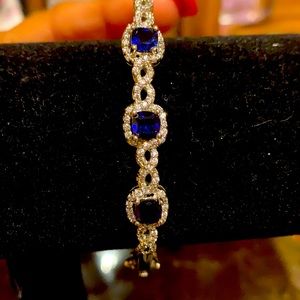 Safire and diamonds bracelet